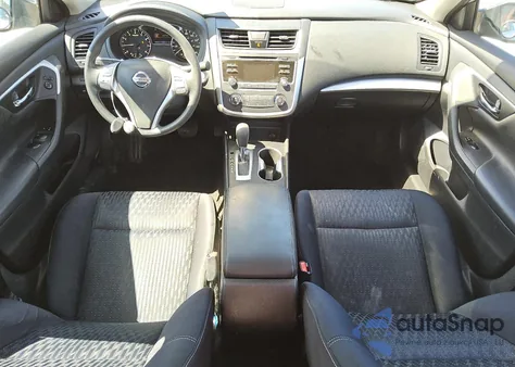 2016 Nissan Altima 2.5 z USA, uszkodzony, nr VIN 1N4AL3AP9GN354076